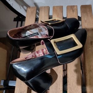 LORENA PAGGI LEATHER HEELS